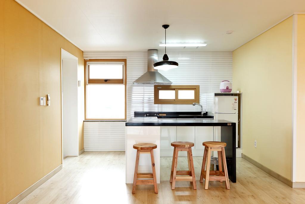 Villa Oceantree House Seogwipo Zimmer foto